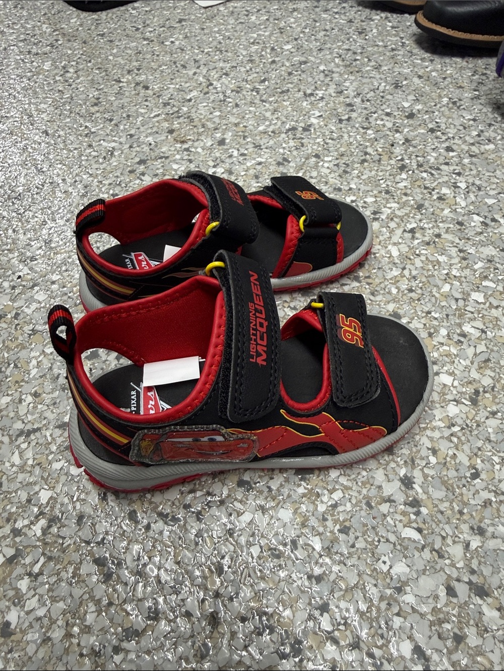 Never worn 8C toddler LMQ CARS sandals